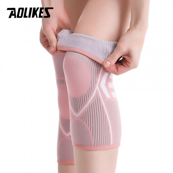 Buy CW-X Women's Stabilyx Joint Support Compression Knee Sleeve  Black/Raspberry, Small Online at desertcartKUWAIT